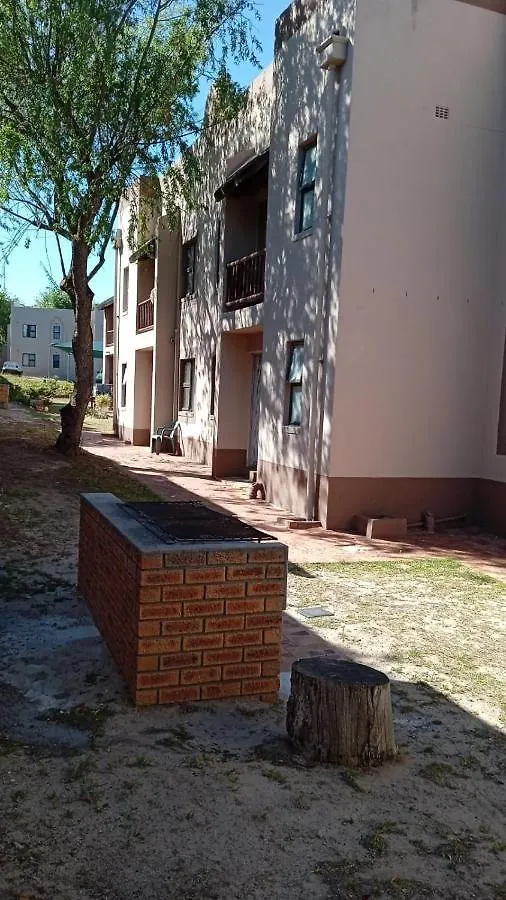 Broadway Self Catering Apartments Durbanville