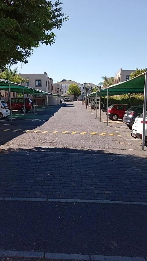 Broadway Self Catering Apartments Durbanville 0*,  Sudáfrica