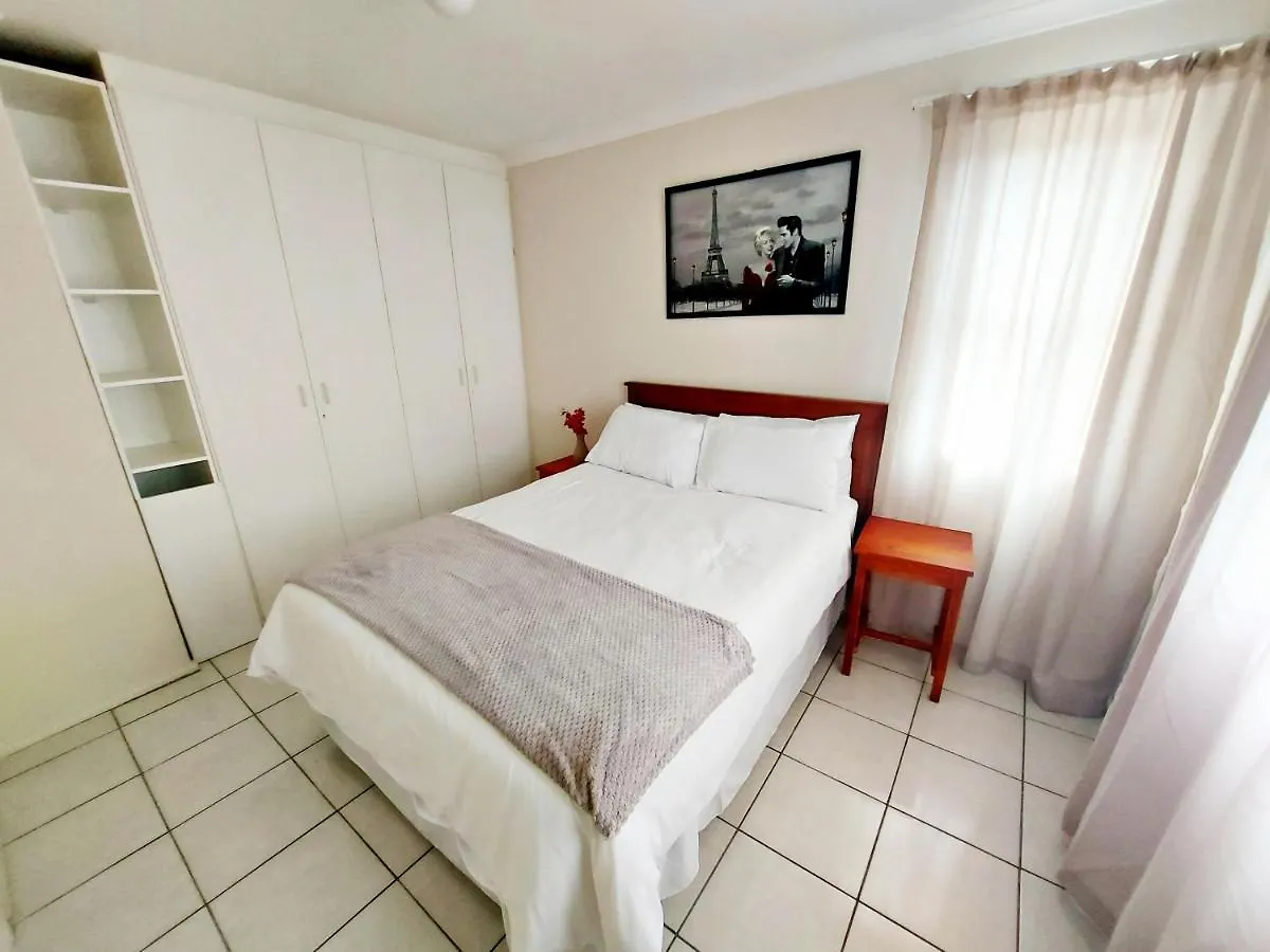 Broadway Self Catering Apartments Durbanville Sudáfrica