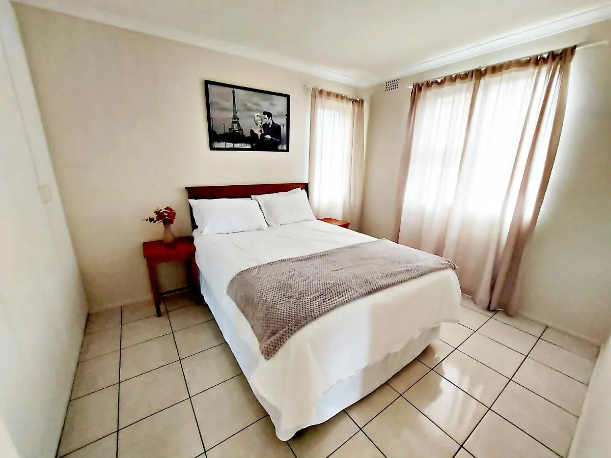 Broadway Self Catering Apartments Durbanville