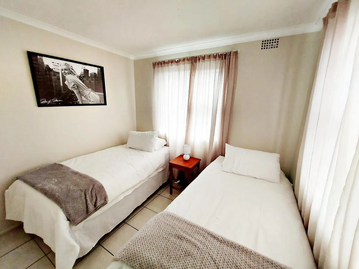 Broadway Self Catering Apartments Durbanville