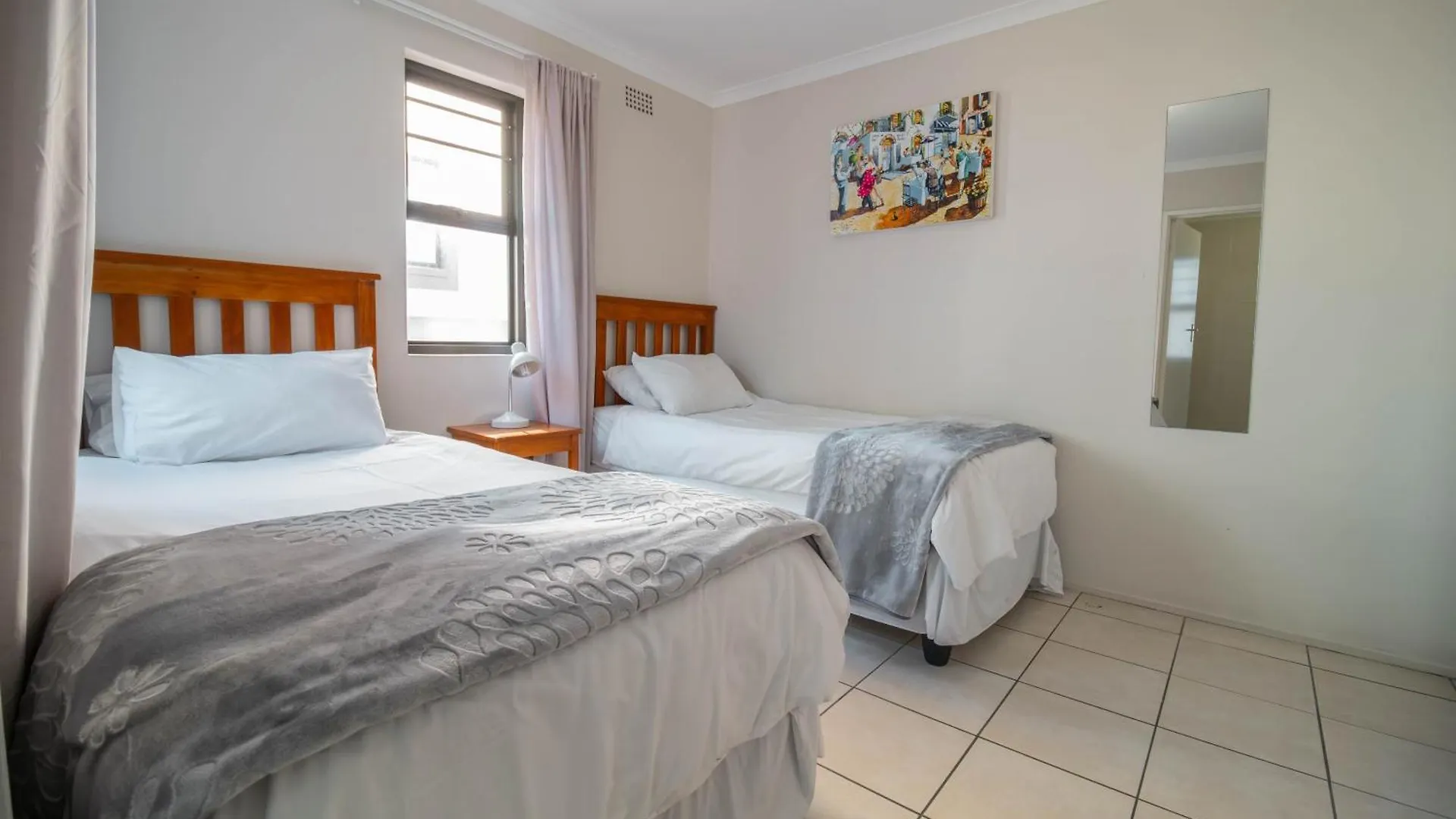 Broadway Self Catering Apartments Durbanville